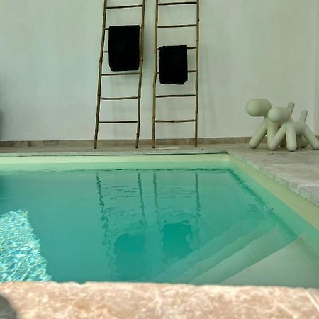 Manoir Les Feuillantines Piscine & Spa Isques Ngoại thất bức ảnh